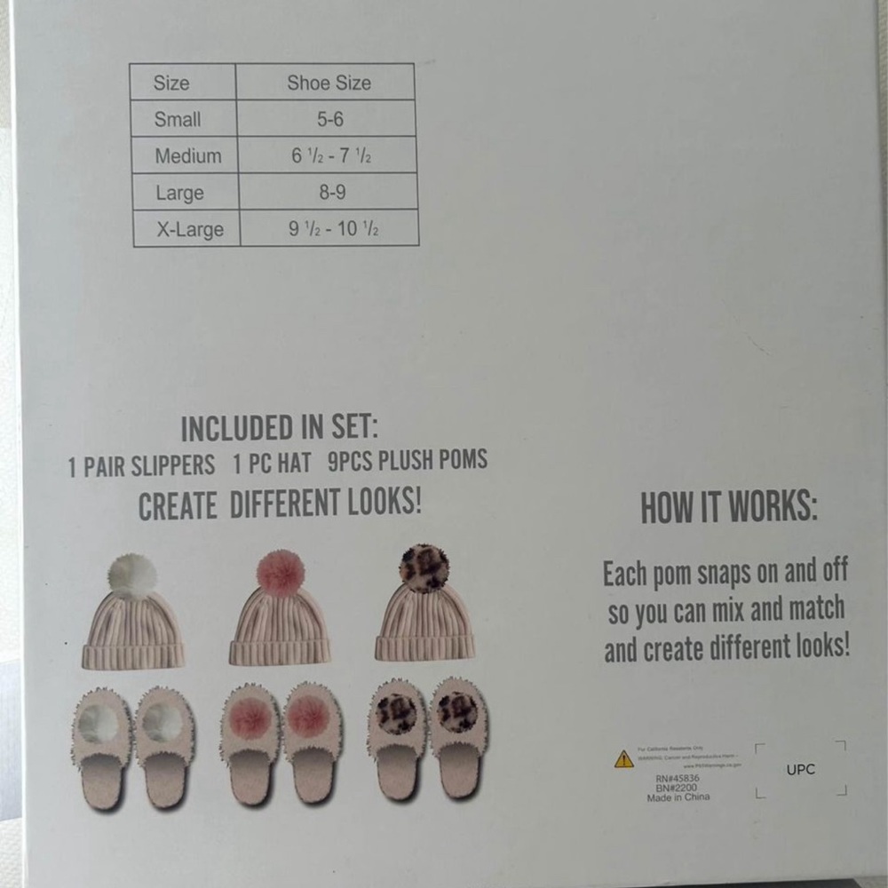 Slipper and Hat Gift Set